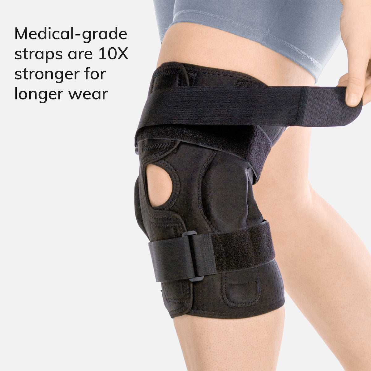 finger loops make the application of the knee hyperextension brace fast and easy