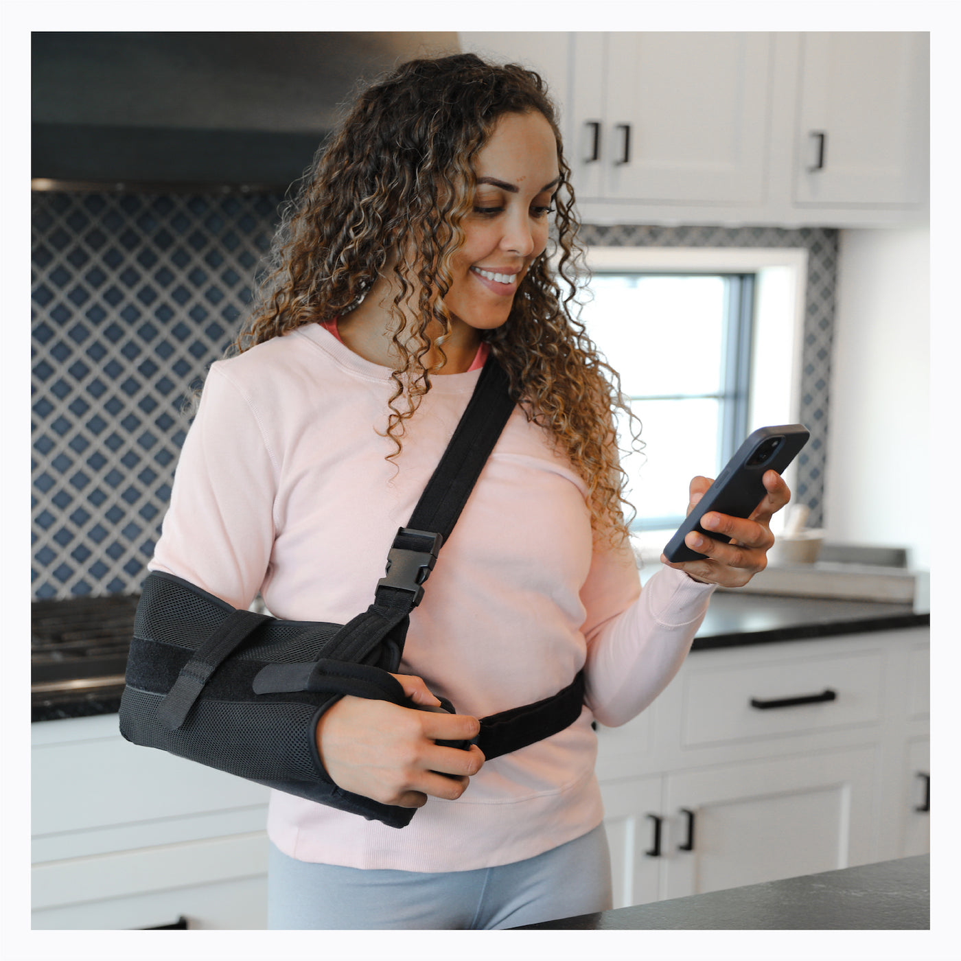 Vive Shoulder Abduction Sling - Immobilizer for Injury Support - Pain  Relief Arm Pillow for Rotator …See more Vive Shoulder Abduction Sling 