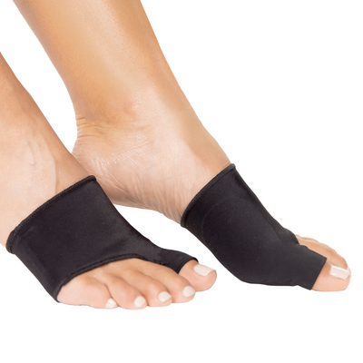 BraceAbility Bunion Corrector Brace with gel pads to protect the outside of your big toe